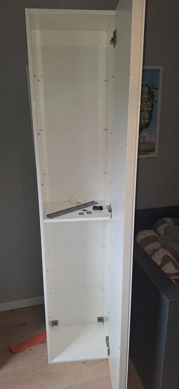 Ikea badkamerkast wit