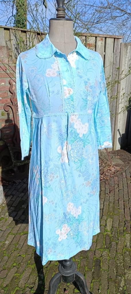 Vintage zomer nachthemd pyjama japon blauw Maat M (BSP2), Kleding | Dames, Pyjama's, Gedragen, Maat 38/40 (M), Ophalen of Verzenden