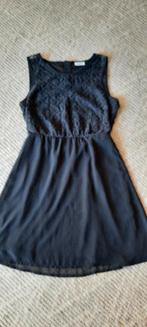 LEUK ZWART JURKJE MET KANT, Maat 38/40 (M), Verzenden, Zwart, Zo goed als nieuw