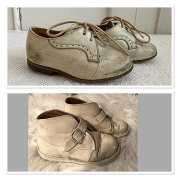 Brocante oude babyschoentjes - kinderschoentjes beschikbaar voor biedingen