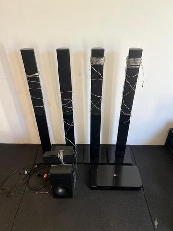 Samsung HT-J4550 Home Cinema Set met Blu-ray speler beschikbaar voor biedingen