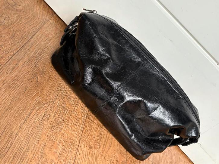 Echt leren toilettas, Sieraden, Tassen en Uiterlijk, Toilettassen, Zo goed als nieuw, Zwart, Ophalen of Verzenden