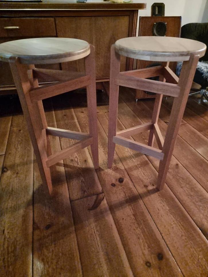 Handgemaakte Design Krukken - Uniek!, Huis en Inrichting, Barkrukken, Ophalen