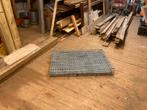 Grote hondenbench. 107X70x70, gegalvaniseerd met twee deuren, Dieren en Toebehoren, Hondenbenches, Ophalen, Zo goed als nieuw