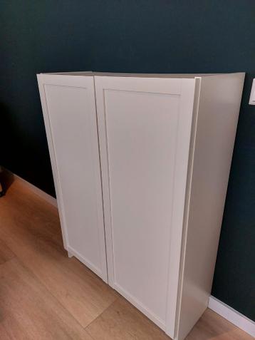 Witte kast (Billy Ikea) - afbeelding 2