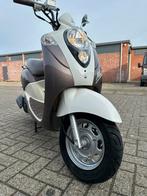 Sym mio 100 nieuwstaat, Fietsen en Brommers, Scooters | SYM, Gebruikt, Maximaal 45 km/u, 100 cc, Benzine