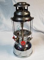 Decoratieve stormlantaarn van Butterfly met drukreservoir, Antiek en Kunst, Antiek | Lampen, Ophalen