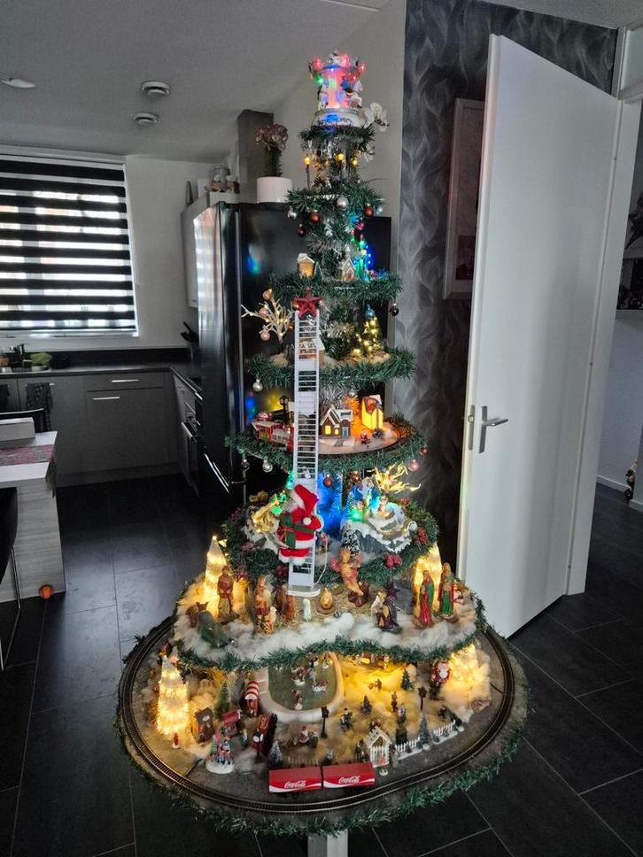 Kerstdorp/boom, Diversen, Kerst, Gebruikt, Ophalen