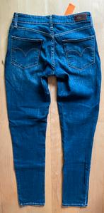 Levi’s Demi Curve Skinny blauw W27 L32, Blauw, Ophalen of Verzenden, W27 (confectie 34) of kleiner, Zo goed als nieuw