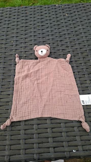 H&M Beer Knuffeldoek - Zo Goed Als Nieuw! beschikbaar voor biedingen