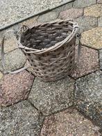 rieten fruitmand voor het plukken van kersen en pruimen, Ophalen, Gebruikt, Mand, Rond
