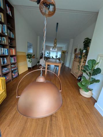 Bronskleurige industriële lamp  beschikbaar voor biedingen