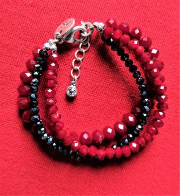 Nieuw: 3 strengen kralen armband wijn-rood hematiet grijs beschikbaar voor biedingen