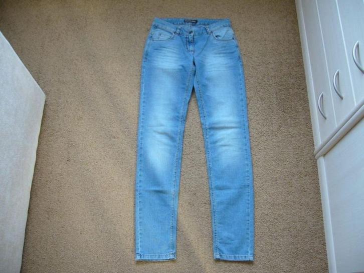 Sandwich jeans mt 34 - 36 splinternieuw, Kleding | Dames, Spijkerbroeken en Jeans, Nieuw, W28 - W29 (confectie 36), Blauw, Ophalen of Verzenden