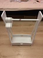 Wit houten poppen kledingrek - Zo goed als nieuw, Kinderen en Baby's, Kinderkamer | Inrichting en Decoratie, Ophalen, Zo goed als nieuw