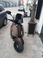 Nieuwe Vespa Sprint Blauw Kenteken - Scooter070, Fietsen en Brommers, Scooters | Vespa, Overige modellen, Ophalen of Verzenden