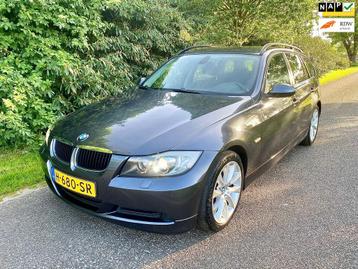 BMW 3-serie Touring 320i beschikbaar voor biedingen