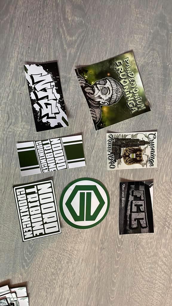 Fc groningen stikkers ( kijk beschrijving voor prijzen ), Hobby en Vrije tijd, Spaarzegeltjes, Zegels, Bonnen of Punten, Winkel, Super of Benzinepomp