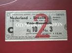 Oud voetbal kaartje Nederland - Brazilie 2 mei 1963 zeldzaam, Verzamelen, Sportartikelen en Voetbal, Verzenden, Gebruikt, Ajax