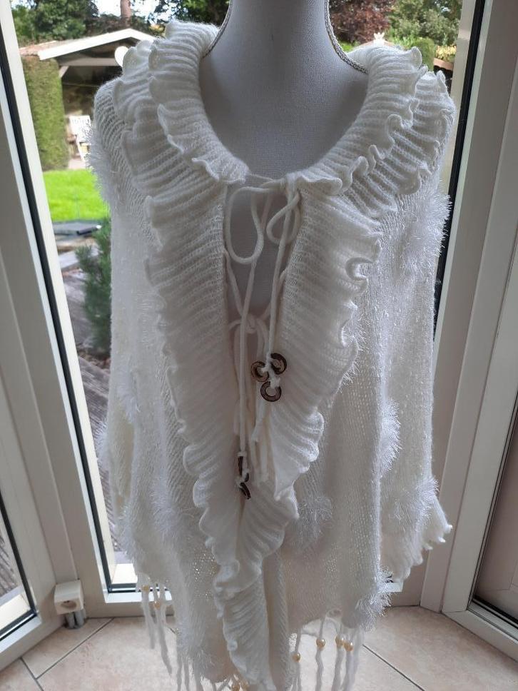 Flamboyante poncho N & Y - M/XL, Kleding | Dames, Blouses en Tunieken, Zo goed als nieuw, Maat 42/44 (L), Beige, Ophalen of Verzenden