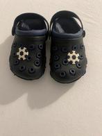 Baby crocs maat 21 voetbal, Ophalen, Schoentjes, Zo goed als nieuw, Jongetje
