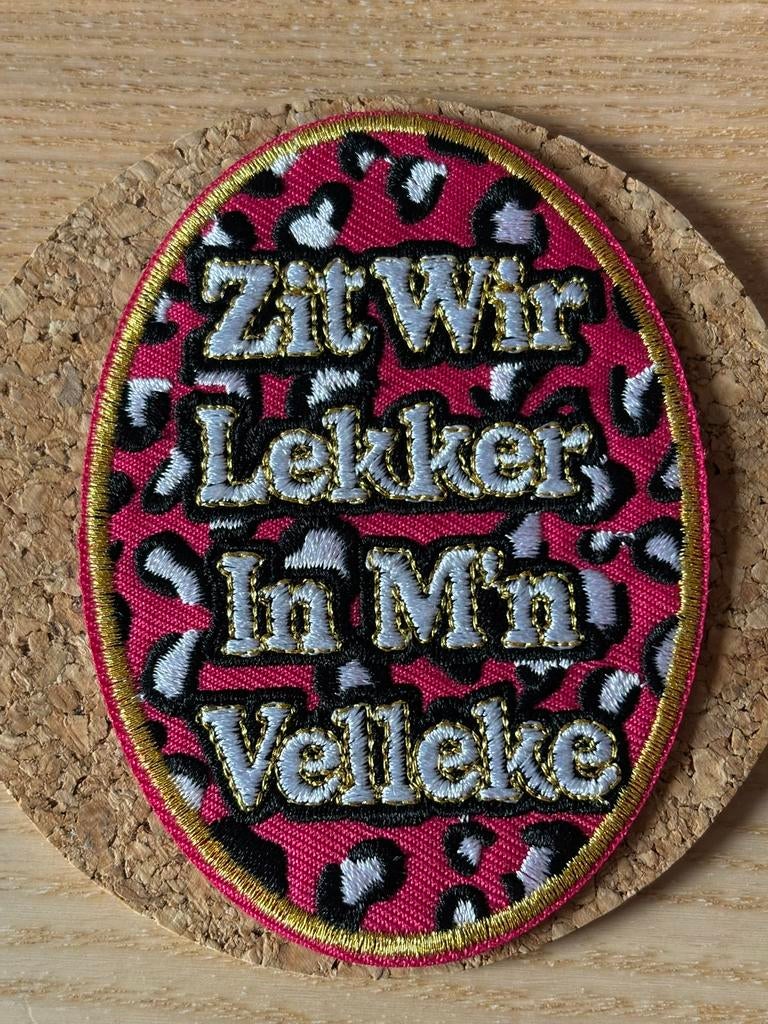 Oeteldonk carnaval embleem 54, Ophalen of Verzenden, Zo goed als nieuw, Jongen of Meisje