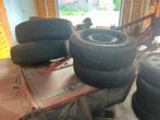 Winterbanden 195/65 R16 met stalen velgen, Auto-onderdelen, Banden en Velgen, Ophalen, Gebruikt, 16 inch, Banden en Velgen