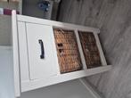 Nachtkastje met twee manden en een lade, Ophalen of Verzenden, Gebruikt, Hout, Minder dan 45 cm