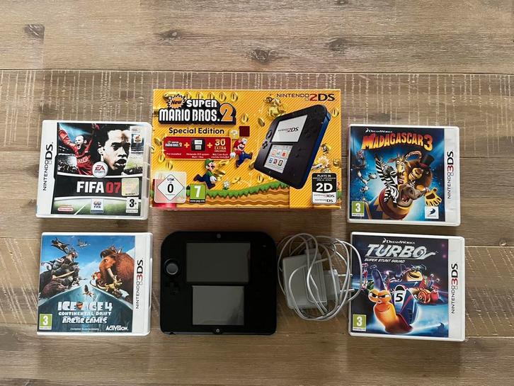 Nintendo 2DS, Spelcomputers en Games, Spelcomputers | Nintendo 2DS en 3DS, Zo goed als nieuw, 2DS, Blauw, Ophalen