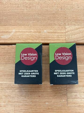 Nieuwe speelkaarten Low Vision beschikbaar voor biedingen