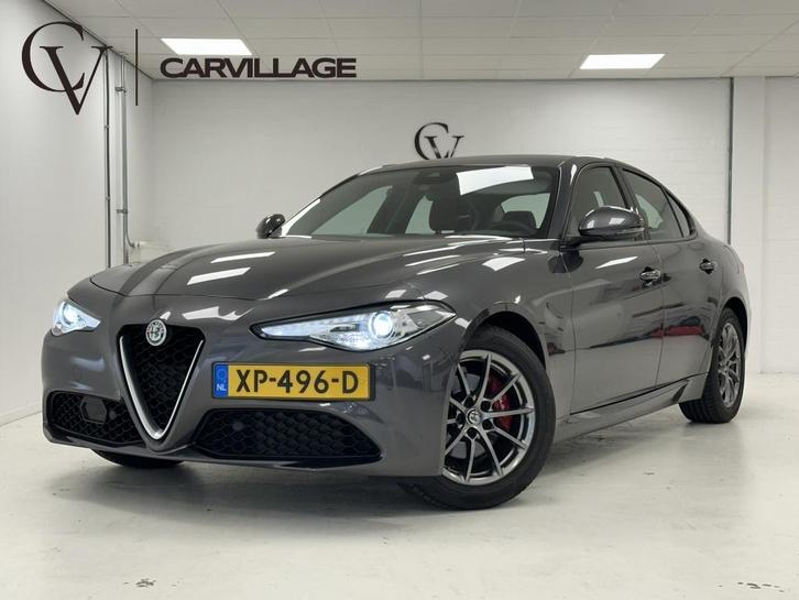 Alfa romeo Giulia 2.0T Super | Leer | Bi-Xenon | Flippers |, Auto's, Alfa Romeo, Bedrijf, Giulia, ABS, Adaptieve lichten, Airbags