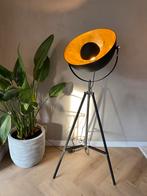 Industriële vloerlamp 1 lichts schijnwerper., Huis en Inrichting, Lampen | Vloerlampen, Ophalen, Zo goed als nieuw, 150 tot 200 cm