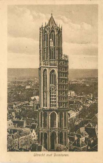(301-309-037) Utrecht Domtoren beschikbaar voor biedingen