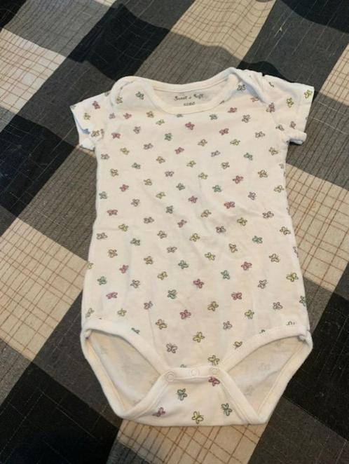 Witte romper van de Zeeman. Maat 62, Kinderen en Baby's, Babykleding | Maat 62, Zo goed als nieuw, Meisje, Nacht- of Onderkleding