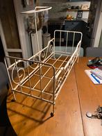 Poppen bedje Frans brocante, Ophalen of Verzenden