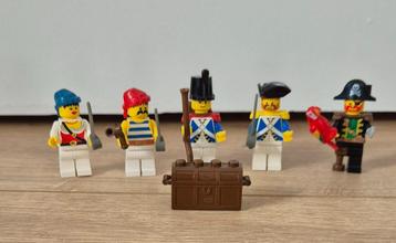 Vintage. Lego. 6251. Piraten & Soldaten / Pirate Minifigures beschikbaar voor biedingen
