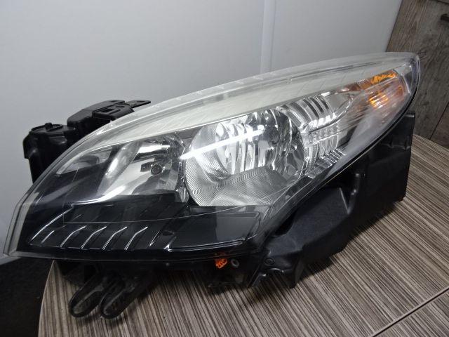 Koplamp Renault Megane bj 2013 links., Auto-onderdelen, Verlichting, Renault, Gebruikt, Herkomst onderdeel bekend, Ophalen of Verzenden