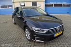 Volkswagen Passat Variant 1.4 TSI GTE Highline Pano Virtual, Gebruikt, Euro 6, Adaptive Cruise Control, Zwart