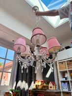 Kroonluchter met roze kapjes, Huis en Inrichting, Lampen | Kroonluchters, Ophalen, Zo goed als nieuw, Metaal