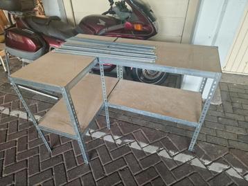 2x halve stelling beschikbaar voor biedingen