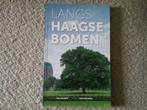 Langs Haagse bomen (2013; wandelgids Den Haag), Boeken, Natuur, Ophalen of Verzenden, Zo goed als nieuw, Bloemen, Planten en Bomen