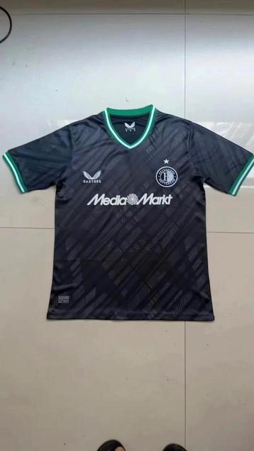 Feyenoord uitshirt  beschikbaar voor biedingen