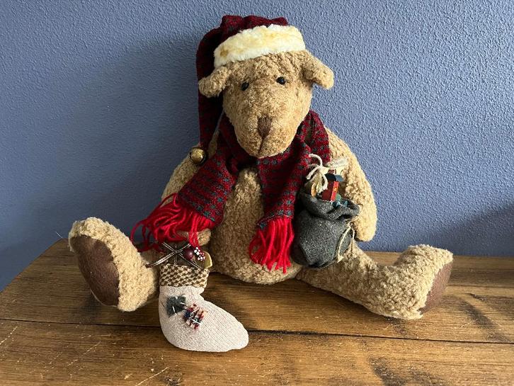 Leuke  kerstbeer zoekt nieuw thuis, Diversen, Kerst, Zo goed als nieuw, Ophalen of Verzenden