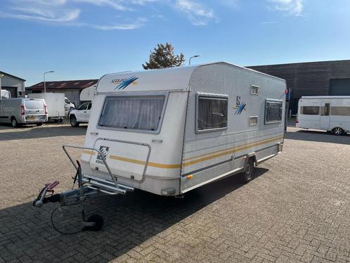 Knaus 475 TK 1997, Caravans en Kamperen, Caravans, Particulier, tot en met 4, Rondzit, Knaus, Stapelbed, 4 tot 5 meter, Fietsenrek