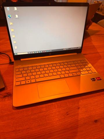 HP Laptop Ryzen 7 - 16GB RAM, 512GB SSD - Goed Onderhouden! beschikbaar voor biedingen