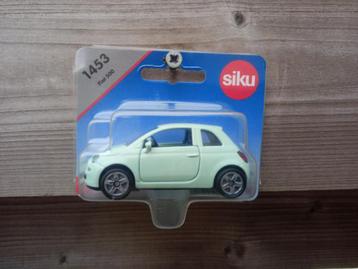 Fiat 500 + Vespa 125 GTS Siku 1453+1296 beschikbaar voor biedingen