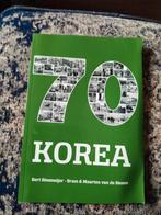 70 jaar De wijk Korea ( Nunspeet), Ophalen of Verzenden, 20e eeuw of later, Zo goed als nieuw