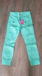 Nieuwe Geisha broek
opal green/ mint groen
maat 152, Kinderen en Baby's, Broek, Geisha, Meisje, Nieuw