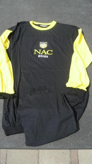 NAC t-shirt met leeuwenlogo maat XL beschikbaar voor biedingen