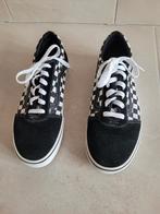 Vans ward sneakers 38, Kleding | Dames, Schoenen, Ophalen of Verzenden, Zo goed als nieuw, Sneakers of Gympen